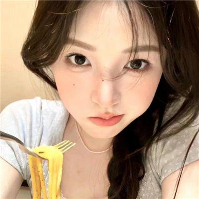 爱在心里口难开